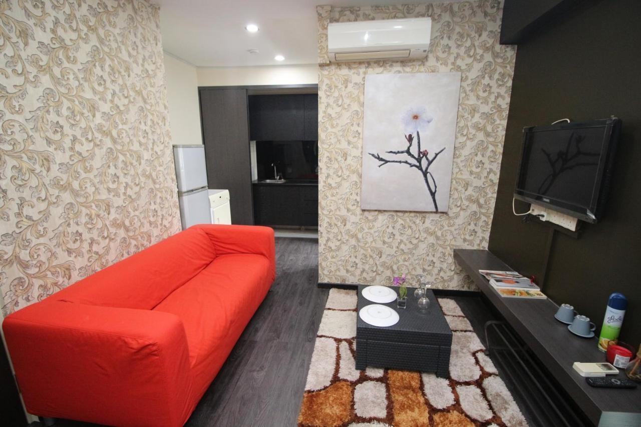 Jjh Serviced Apartments Near Serangoon Mrt Сінгапур Екстер'єр фото
