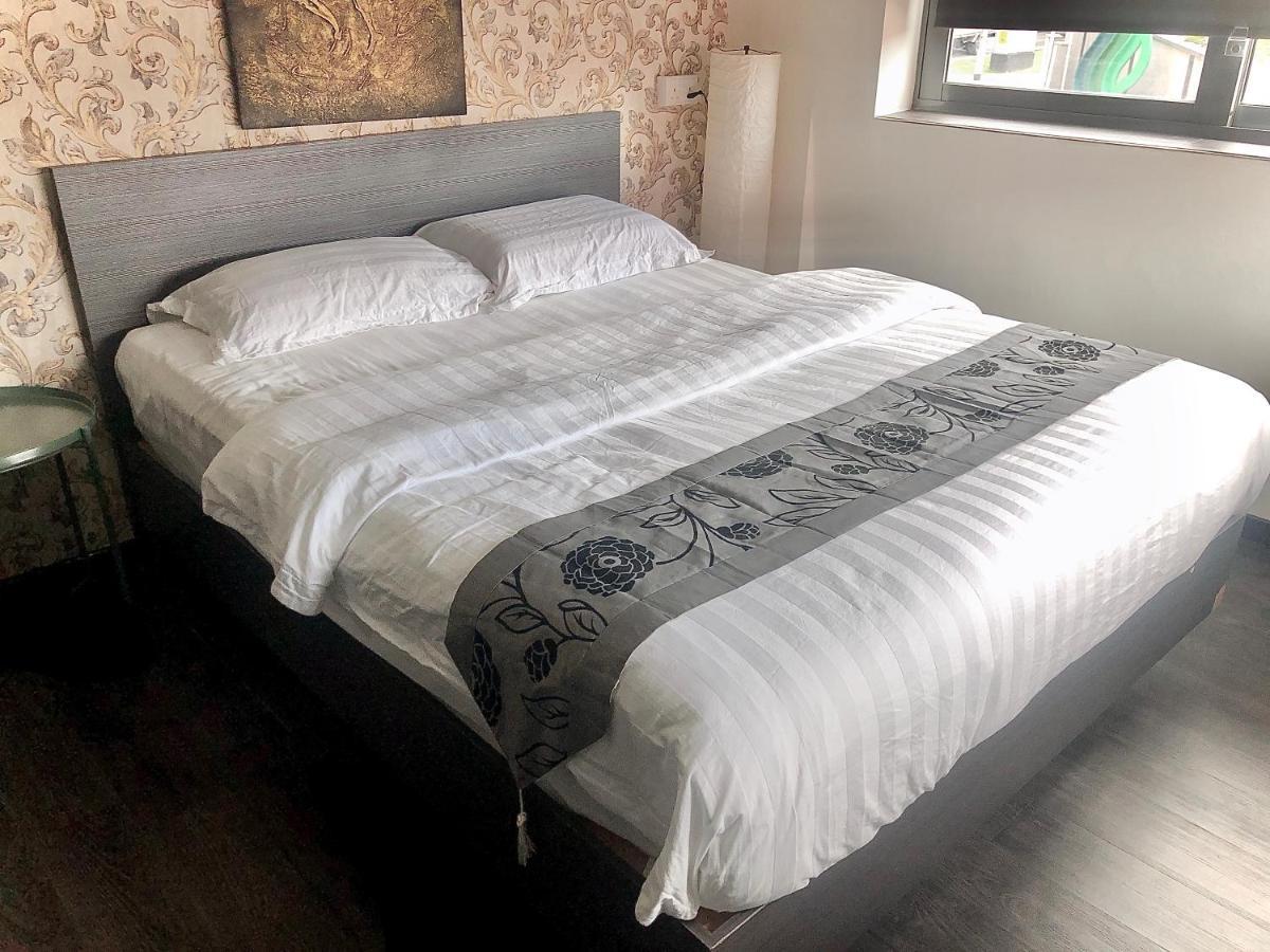 Jjh Serviced Apartments Near Serangoon Mrt Сінгапур Екстер'єр фото