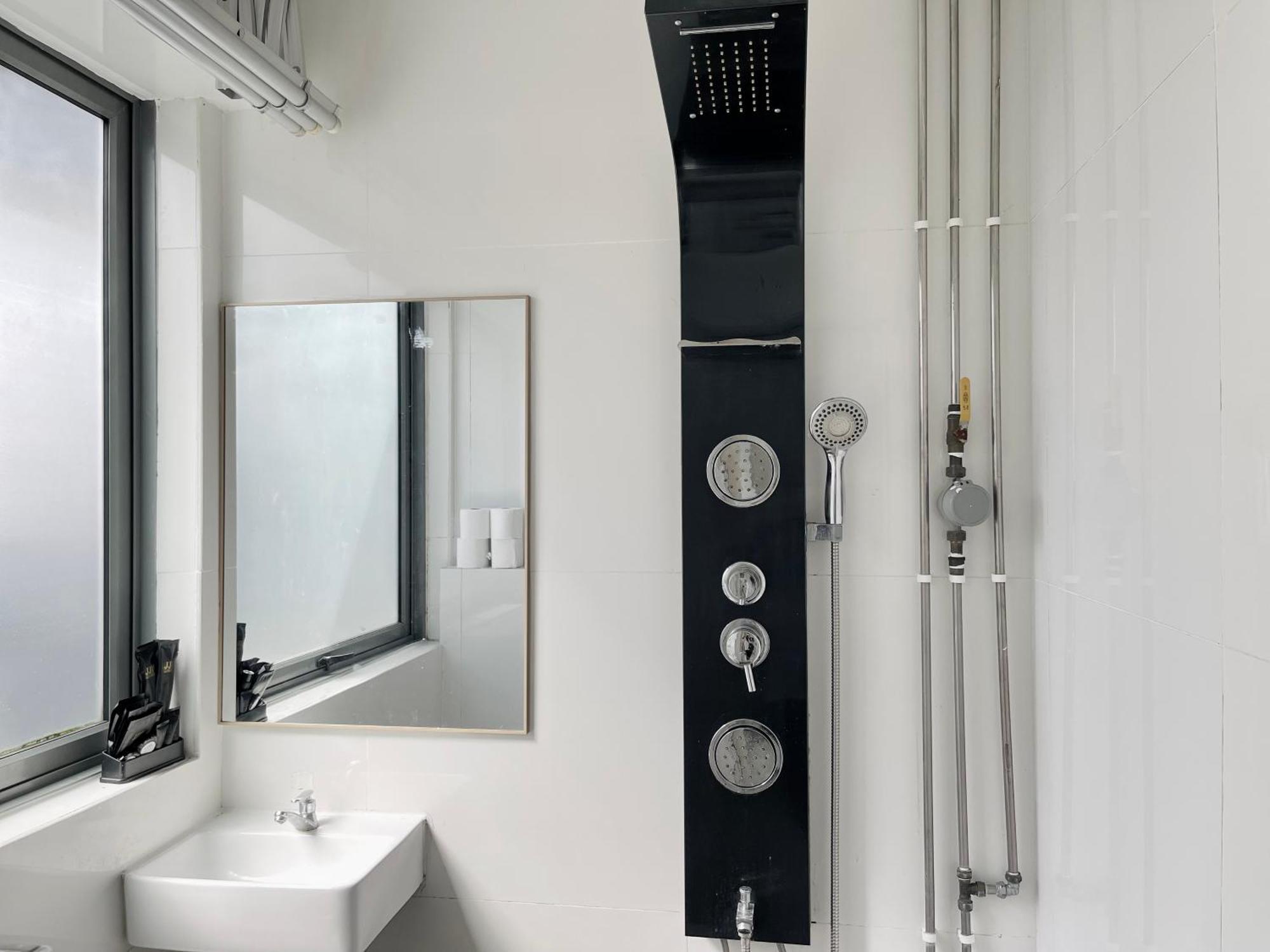 Jjh Serviced Apartments Near Serangoon Mrt Сінгапур Екстер'єр фото
